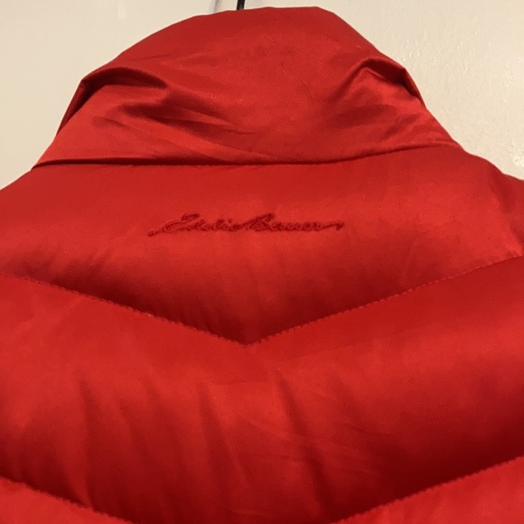 Eddie Bauer EB550 Premium Goose Down Puffer Vest Red Size Large - Picture 4 of 11